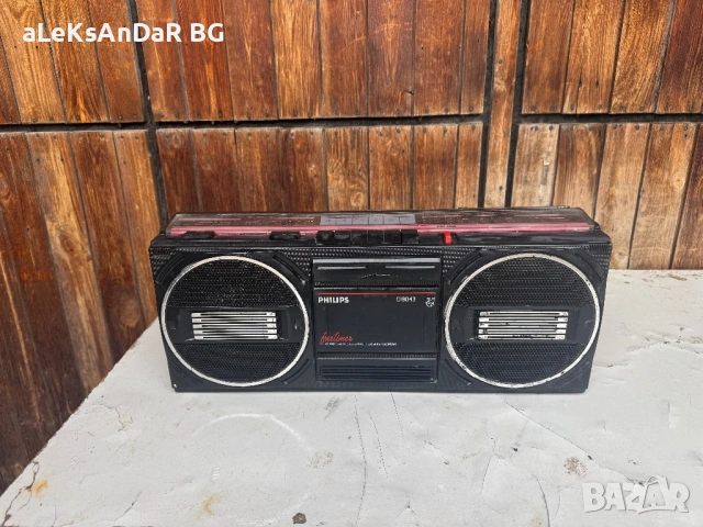 Радио касетофон Philips d8043