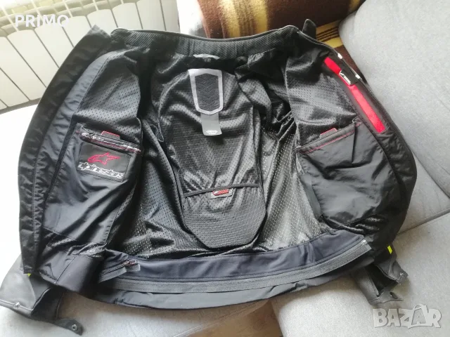 Кожено мото яке Alpinestars GP Plus R v2 Airflow – Размер 54 + Протектор, снимка 2 - Аксесоари и консумативи - 55394864
