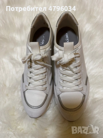 Сникърси Geox бели, снимка 3 - Маратонки - 54239558
