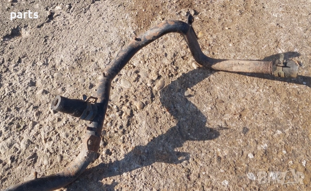 Тръба Антифриз VW Пасат 3 1.8 Бензин - Голф - Поло - Джета - Ауди 80 - 100 , снимка 4 - Части - 53997216