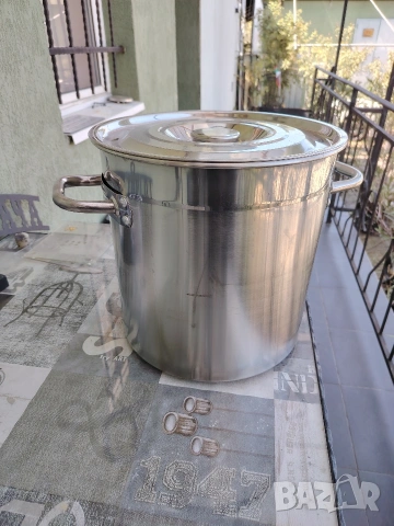 Тенджера неръждавейка 30х30см.