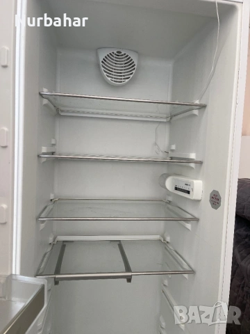 Хладилник, снимка 3 - Хладилници - 54137181