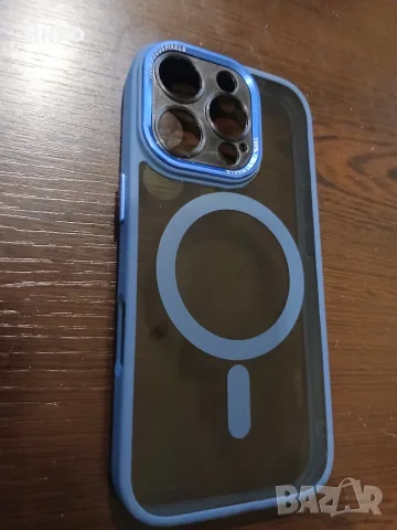 полупрозрачен кейс с MagSafe магнит и цветна рамка (съвместим с iPhone 15 Pro)