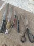 Два ножа стари здрави,две ножчета и шивашка ножица,,чилик,, стомана изработка красива на всички , снимка 7
