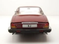Jaguar XJ Series III 1979 - мащаб 1:18 на MCG моделът е нов в кутия, снимка 7