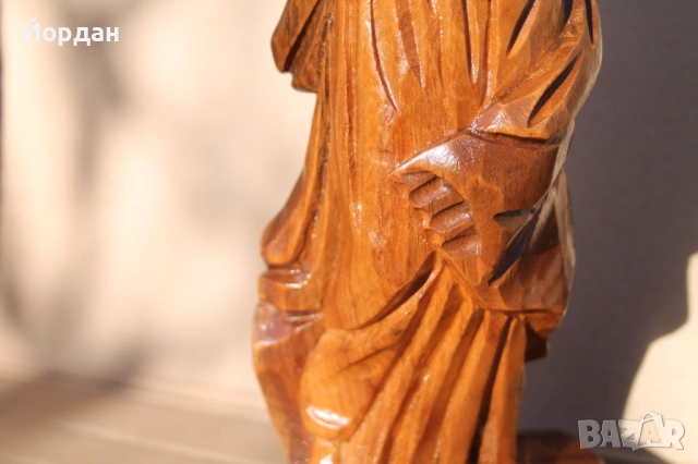 Дървена фигура  Мадона с Младенеца , снимка 4 - Антикварни и старинни предмети - 54149802