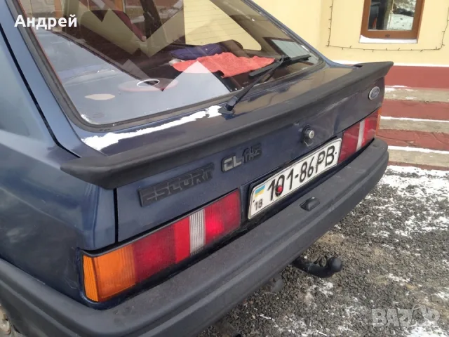 Ford Escort търся спойлер, снимка 2 - Автомобили и джипове - 36330347