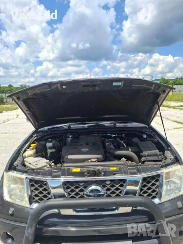Nissan Navara 2.5DCI Automatic, снимка 8 - Автомобили и джипове - 55246741