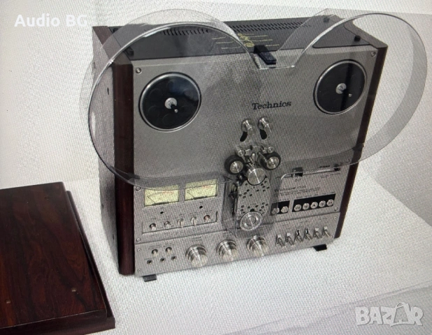 Technics RS-1700 Top