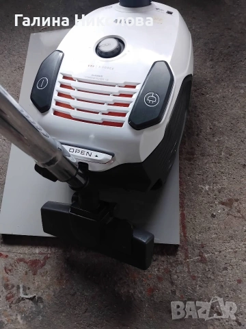 прахосмукачка AEG, снимка 6 - Прахосмукачки - 55049602