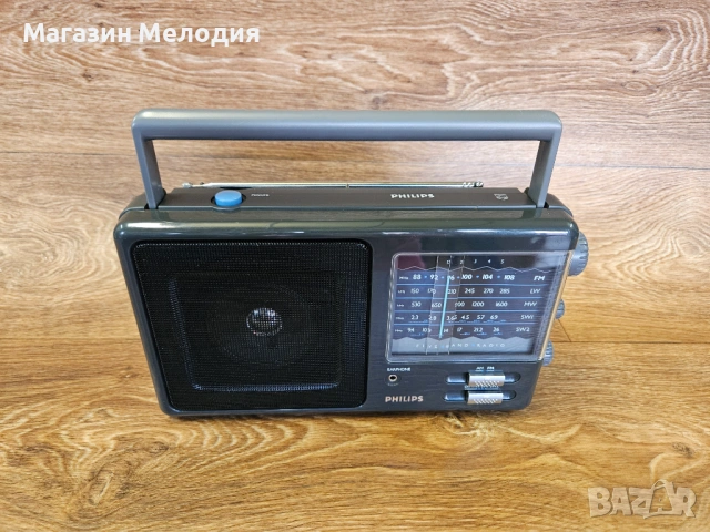 Радио Philips D2345/00 – Отличен аналогов прием от златната ера на транзисторите, снимка 2 - Радиокасетофони, транзистори - 54679898