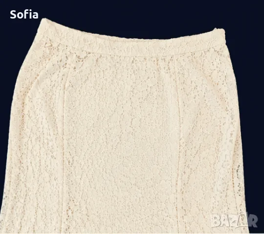 Оригинална UNIQLO пола , снимка 2 - Поли - 55366060