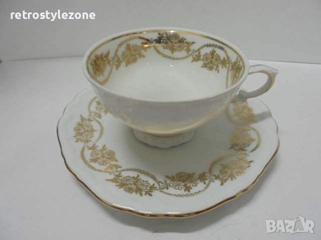 № 8568 Двоен порцеланов сет – чаша с чинийка Bareuther , снимка 6 - Други ценни предмети - 54208067