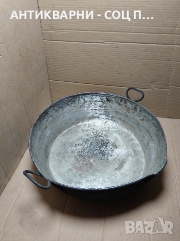 Соц Стара Ръчно Кована Медна Тава За Лютеница 20лт. Тегло 2кг. НОМЕР 101., снимка 2 - Антикварни и старинни предмети - 54010354