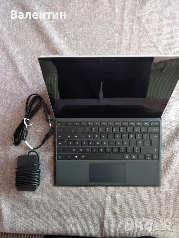 Microsoft Surface Pro 5, M3-7Y30 - 4GB RAM - (128GB) SSD