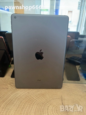 iPad 9 (9-то поколение) 64GB, Wi-Fi, Space Gray , снимка 4 - Таблети - 55143727