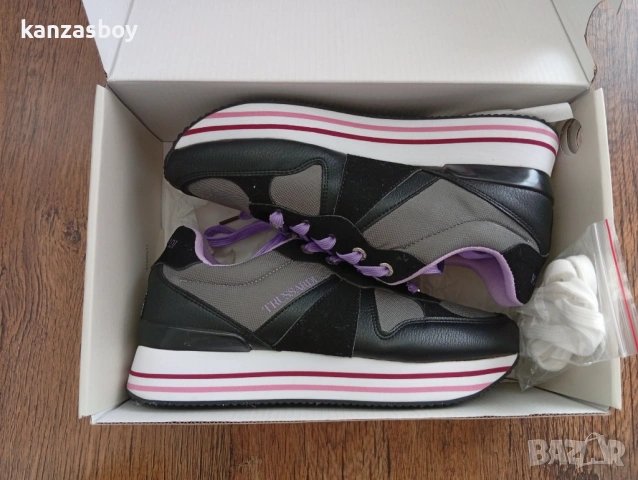 Trussardi women's sneakers - дамски маратонки р-р 39 НОВИ, снимка 11 - Маратонки - 54929785