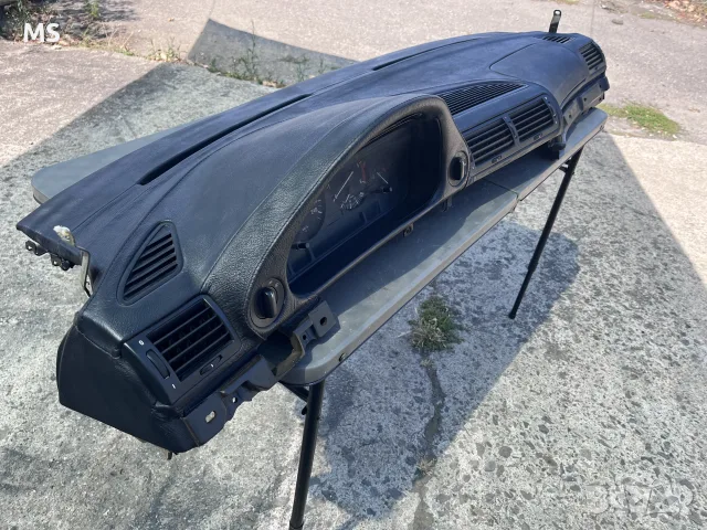 Ново шито табло BMW E38, снимка 10 - Части - 55540436