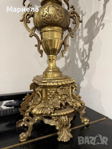 МЕсинг,бароков свещник,цена 200 евро.