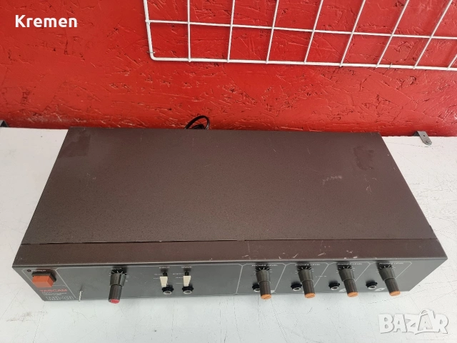 Усилвател за слушалки.TASCAM MH-40, снимка 6 - Ресийвъри, усилватели, смесителни пултове - 54698907