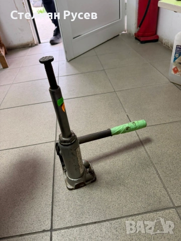 3103 маслен крик 2 тона цена 20 евро д+ 35см в разпънато състояние   имам и други всякакви крикове и, снимка 5 - Други инструменти - 54045815