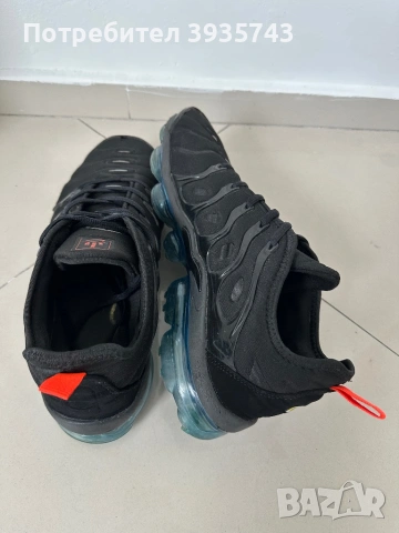 Nike Air Vapormax Plus, снимка 4 - Маратонки - 54013511