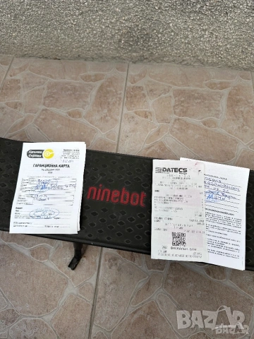 Електрическа тротинетка Segway Ninebot E25E Upgrade- 30 km/h, снимка 11 - Велосипеди - 54681387