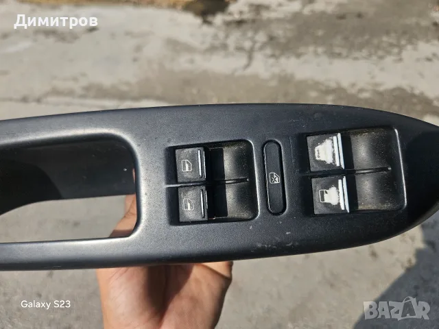 Конзола с бутони за Ел.стъкла, VW Touran ,2003 -2010, снимка 2 - Части - 55422513
