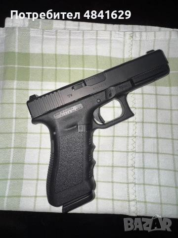 Glock 17 gen3 9x19, снимка 2 - Бойно оръжие - 54715480