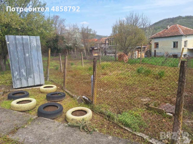 Продавам къща в с. Ослен Криводол, снимка 5 - Къщи - 54932717