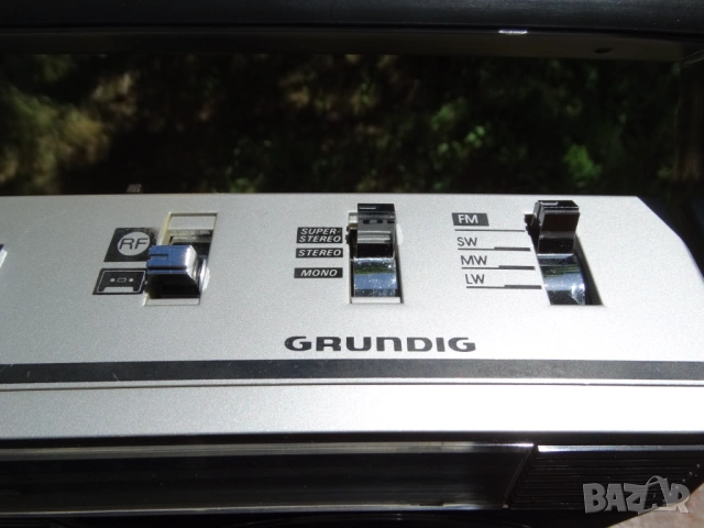 GRUNDIG RR 345 ..., снимка 8 - Радиокасетофони, транзистори - 54720006