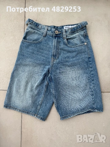 Дамски къси панталони Bershka