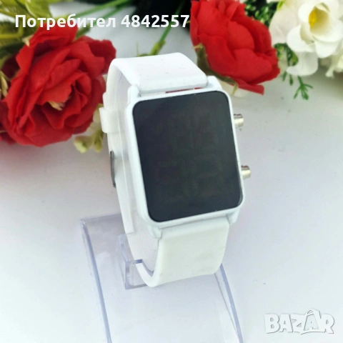 Бяла светкавица – стил и удобство на ръката ти ⌚✨