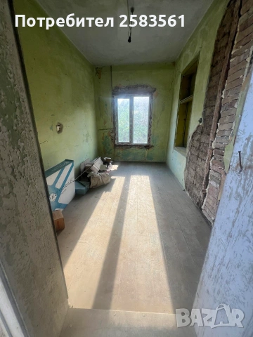 Продавам дворно място с къща, снимка 10 - Къщи - 55075813