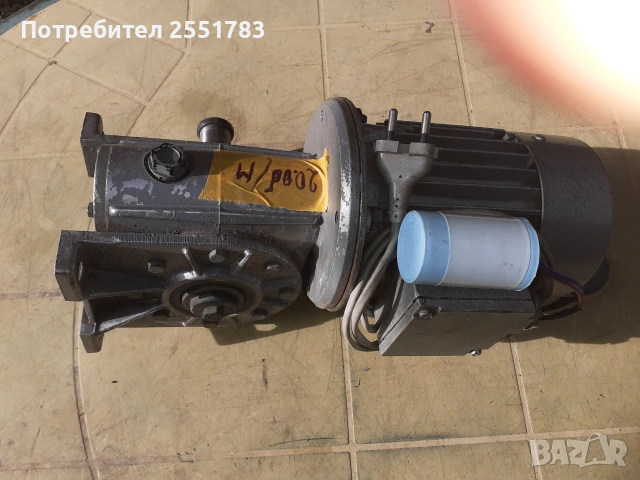 Мотор редуктори 20 и  32об/мн, снимка 4 - Други машини и части - 46697228