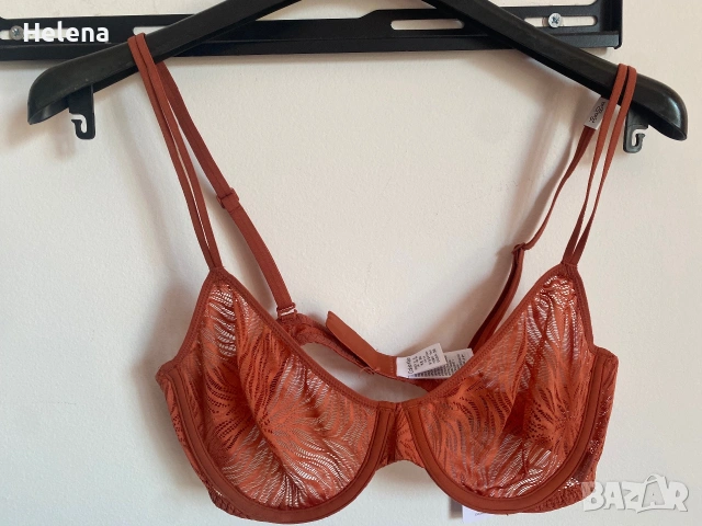 Нов сутиен Calvin Klein, снимка 5 - Корсети, бюстиета, топове - 55063126