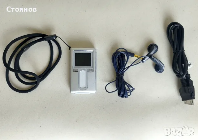 Дигитален мултимедиен плеар / рекордер iRiver H 10CX JUKEBOX / 1GB, снимка 2 - MP3 и MP4 плеъри - 55693830