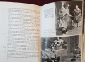 Кратка история на театъра / The Theatre. A Concise History, снимка 18