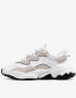 Оригинал! ADIDAS Originals Ozweego Shoes White/Beige мъжки маратонки, снимка 4
