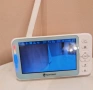 Бебефон с видео и две камери Hikvision, снимка 4