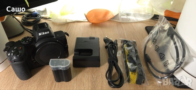 Nikon Z5, Nikon 24-200, Светкавици, Статив, снимка 8 - Фотоапарати - 55259775