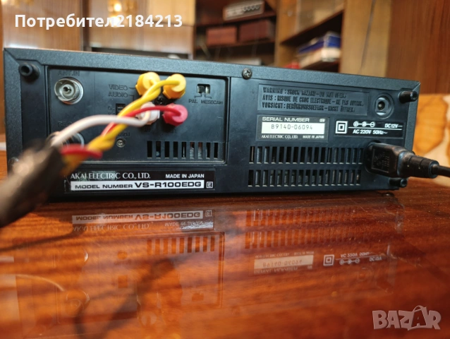 Видеокасетофон Akai VS-R100EDG - MADE IN JAPAN, снимка 4 - Друга електроника - 55176821