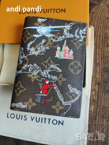 дамски портмонета/калъфи за паспорт Louis Vuitton , снимка 15 - Портфейли, портмонета - 55498593