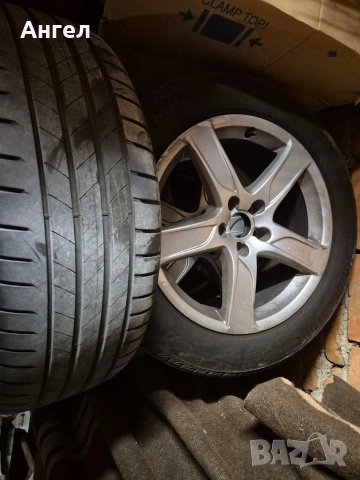 Прави джанти и гуми