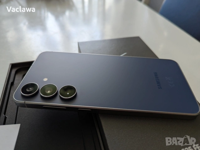 Samsung Galaxy S 25 Fe. 8/256 Като нов.