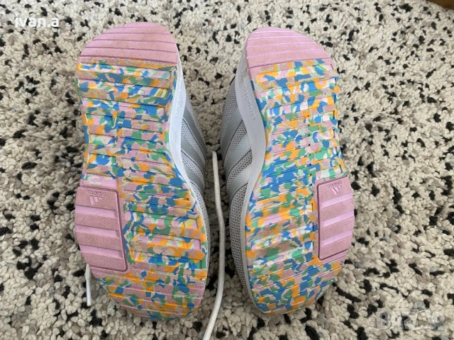 Маратонки Адидас 34 номер, снимка 5 - Детски маратонки - 54099154