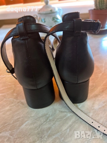 Дамски обувки 42 номер Германия, снимка 12 - Маратонки - 54351208