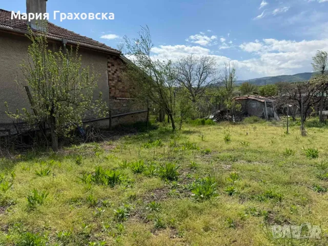 Стара къща с двор с.Боровец, снимка 9 - Къщи - 55379114