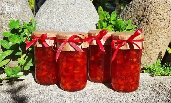 Домашно сладко от нектарини, кайсии, круша, дюля