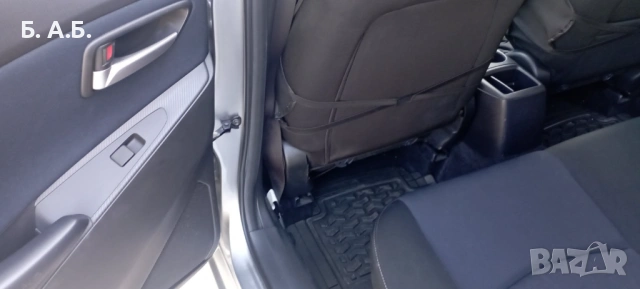 Продавам Мазда 2, снимка 9 - Автомобили и джипове - 54264008